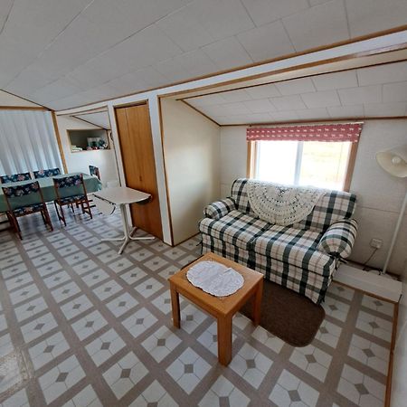 Polar Bear Bed And Breakfast Churchill Exterior photo