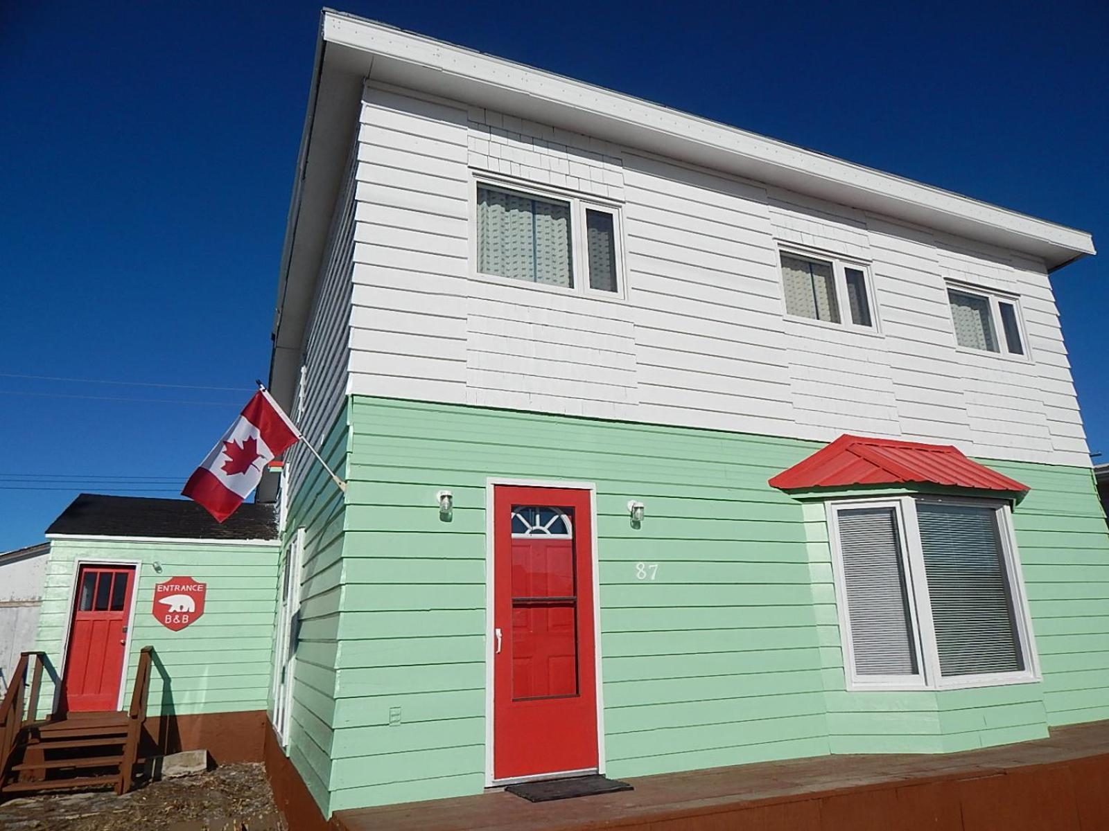 Polar Bear Bed And Breakfast Churchill Exterior photo